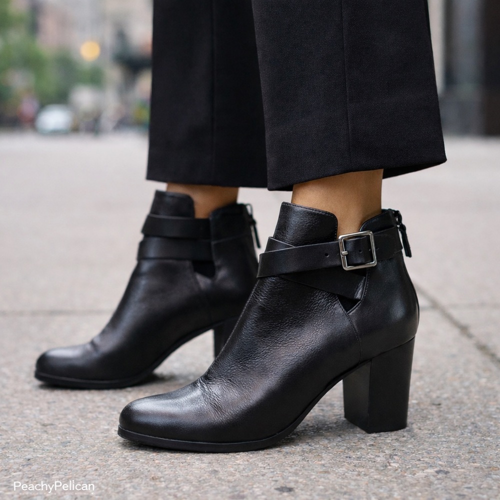 Cole Haan Nila II Black Leather Heeled Ankle Bootie 8.5